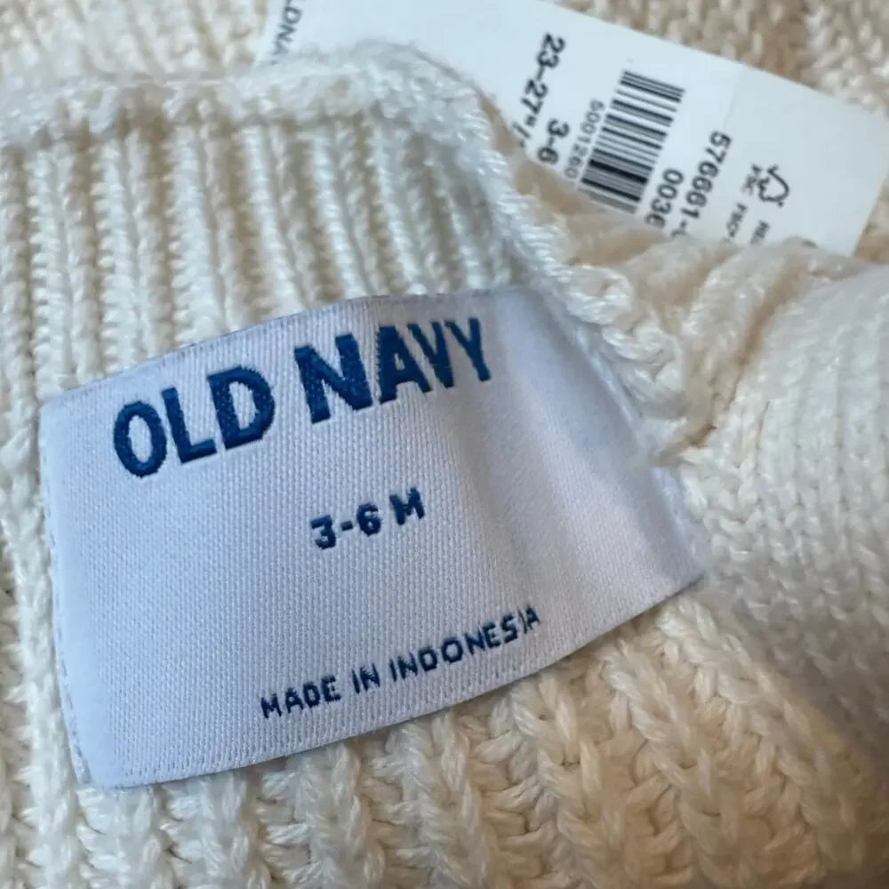 NWT Old Navy Sweater Overalls Romper Cream Baby 3-6 Months Boy Girl